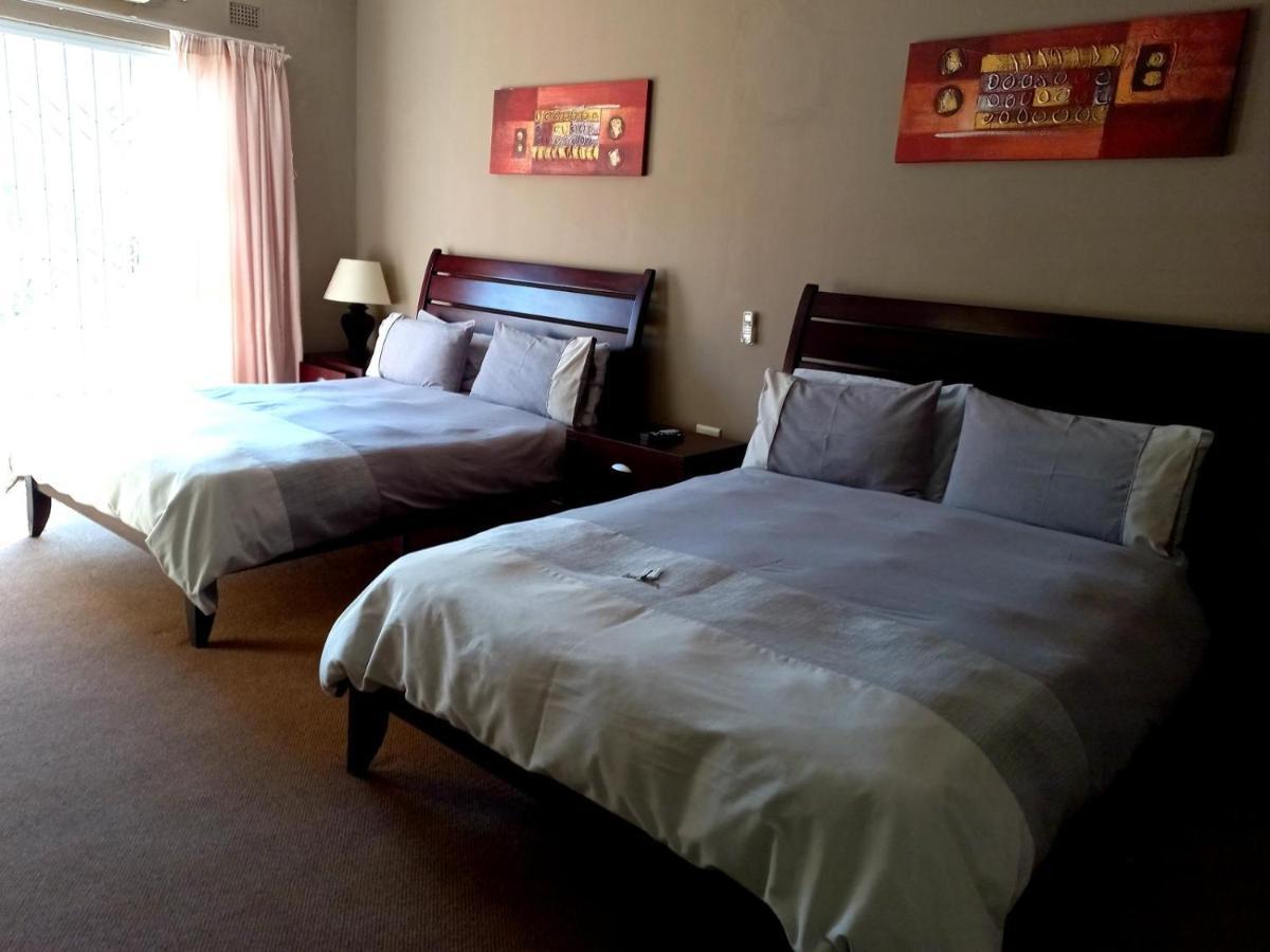 Pilanesberg Guesthouse Mogwase Exterior photo